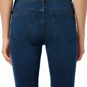 Joe's curvy skinny ankle jeans Size 27. New With Tags - NWT